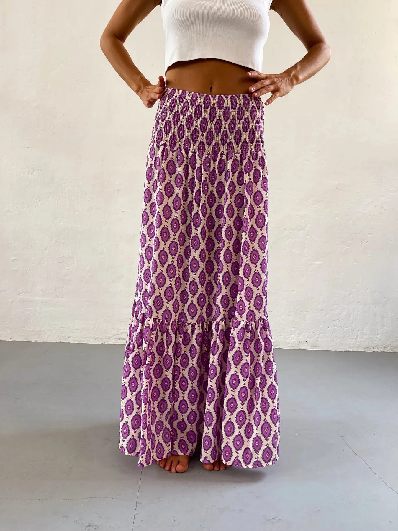 Women's Casual Boho Skirts New Spring Summer Fashion Vintage Loose Elastic Waist Floral Print Ethenic Style Beach Maxi Skirt