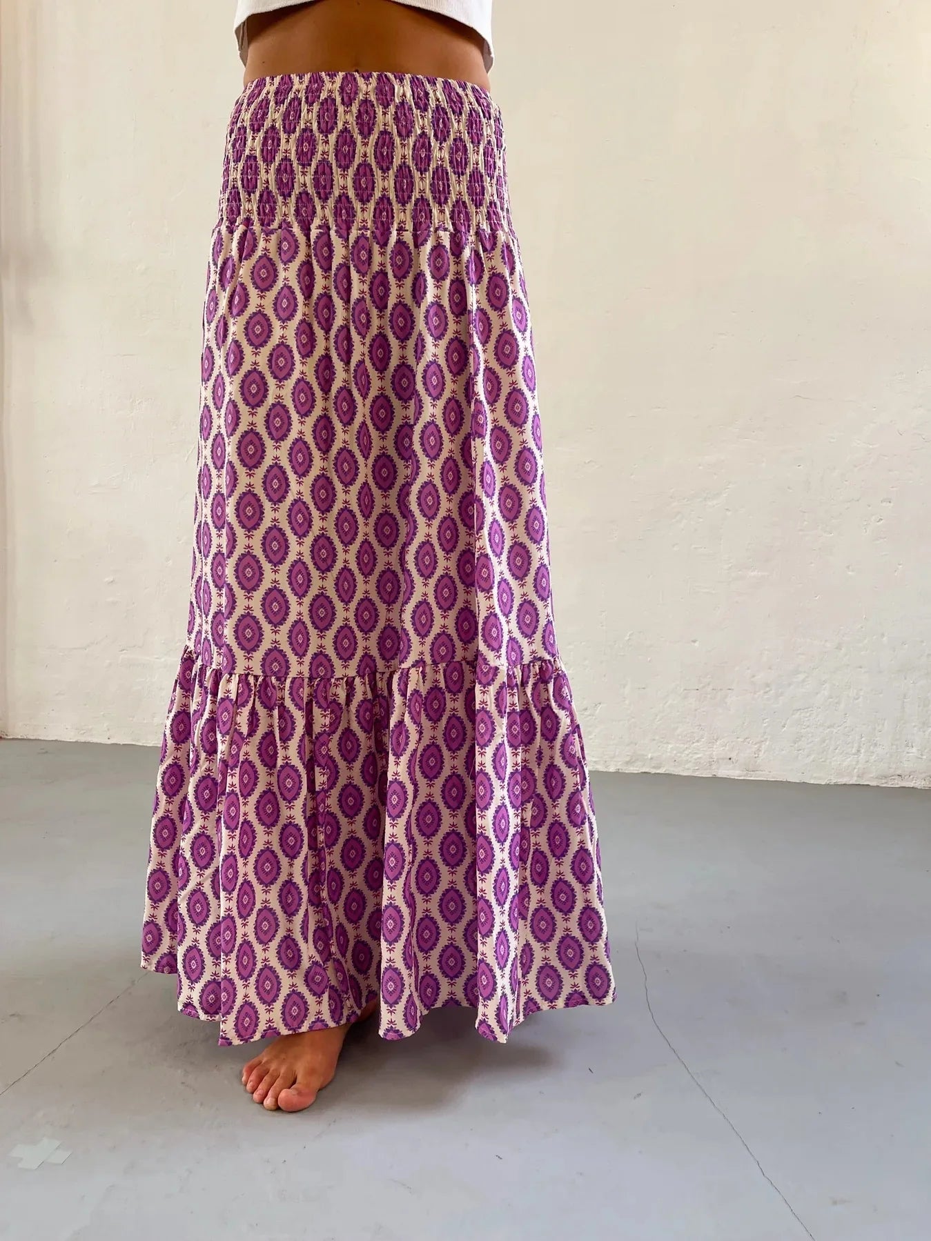 Women's Casual Boho Skirts New Spring Summer Fashion Vintage Loose Elastic Waist Floral Print Ethenic Style Beach Maxi Skirt
