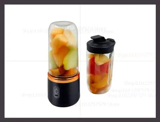Portable 2-Cup Fruit Juicer Blender mini Ice Crusher USB Rechargeable Wireless Juice Extractor for Smoothies Travel Compact