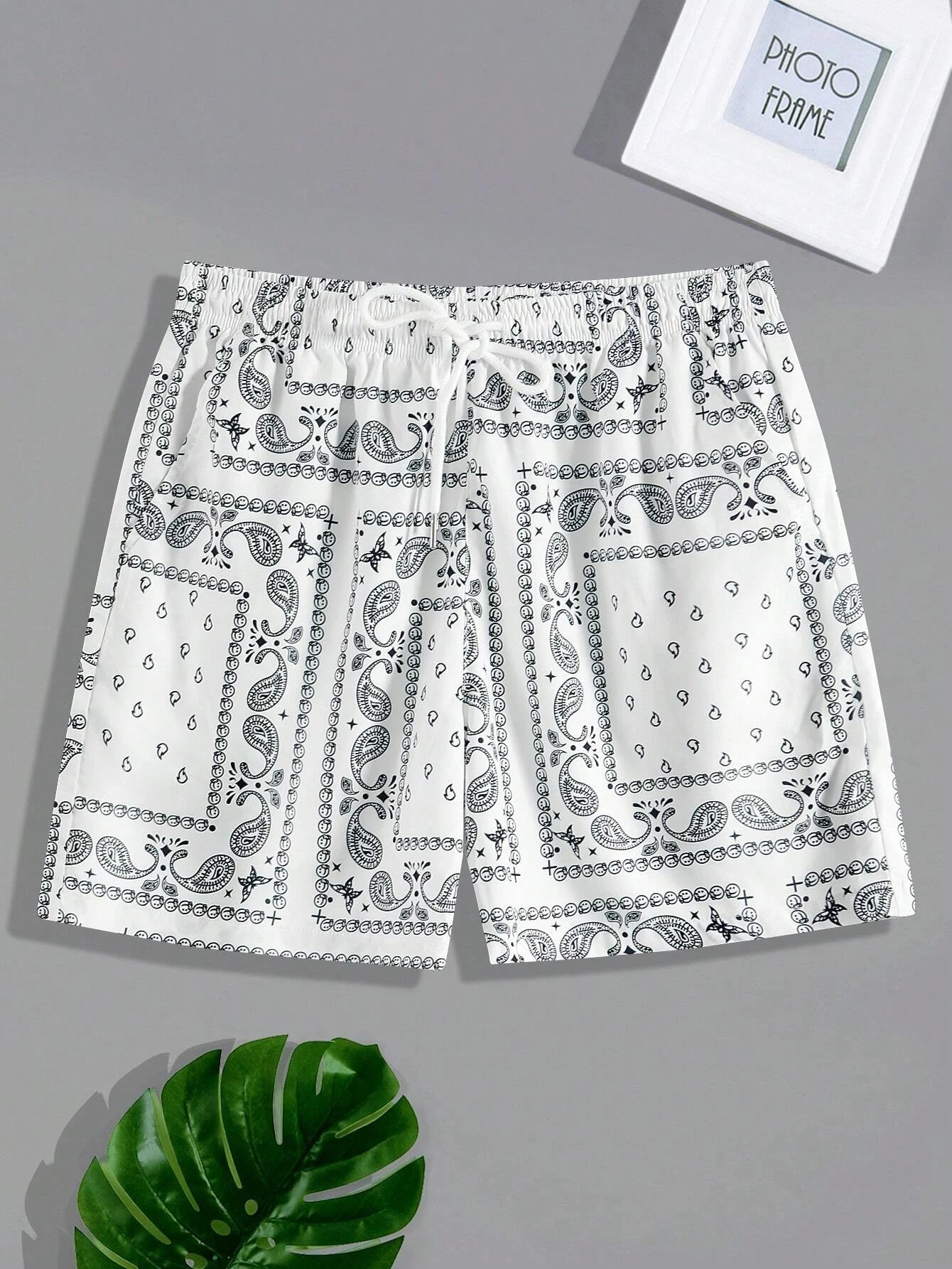 Trend Bandana Graphic Beach Short for Men Summer Fashion Swim Trunks Loose Casual Streetwear Hawaiian Short Pants