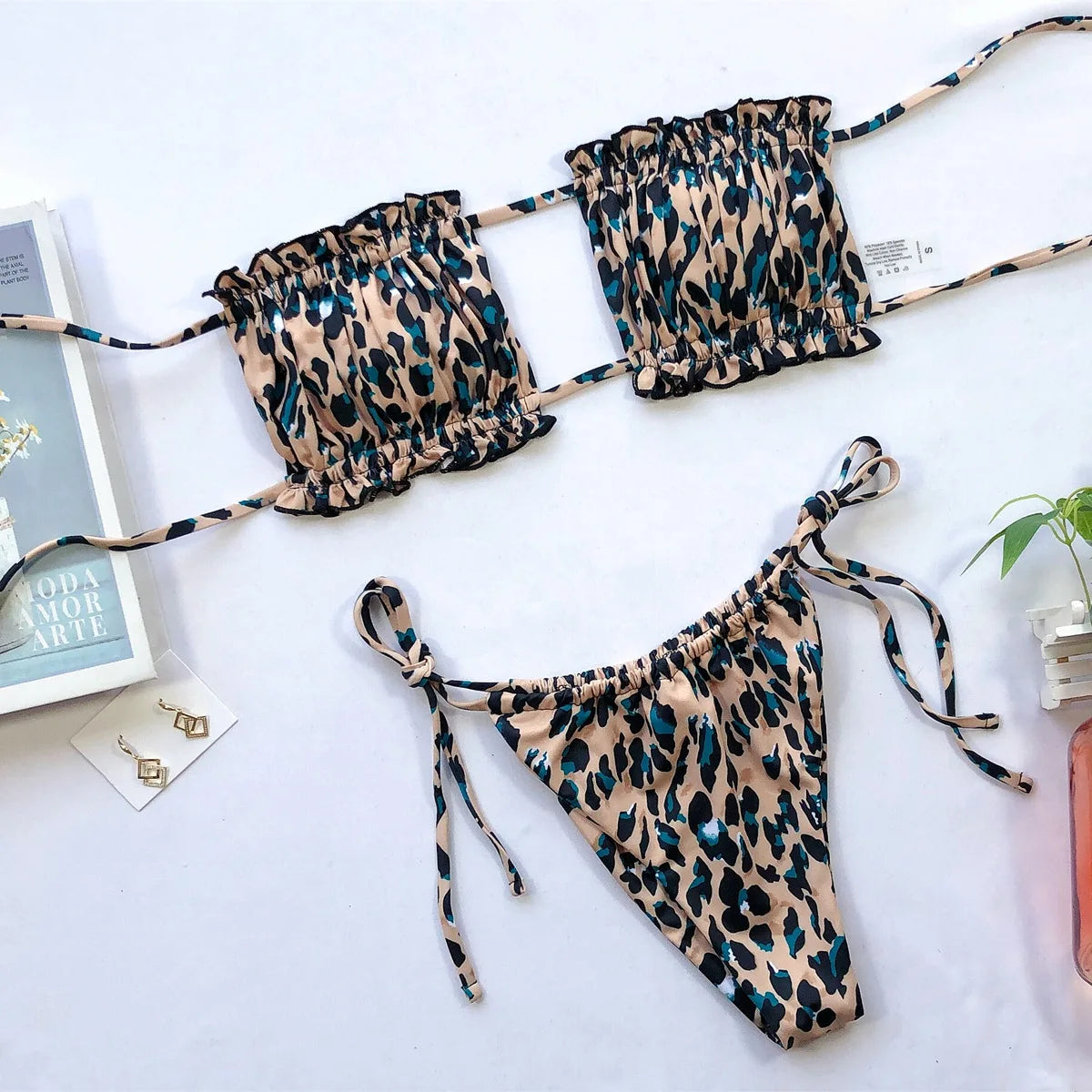 Sexy Bikini 2025 Pleated Bandeau Swimsuit Female Swimwear Women Mini Thong Bikini Set Bather Swimming Beachwear for Bathing Suit