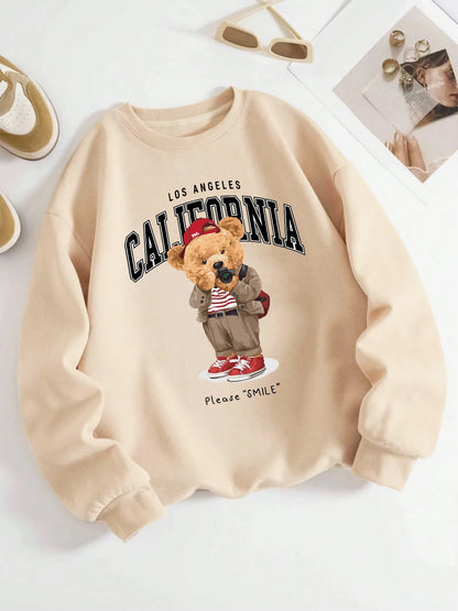 Fashion Womens Pullover Traveling Photographer Bear Printing Hoodie Breathable Loose Crewneck Warm Sweatshirt Winter Clothing